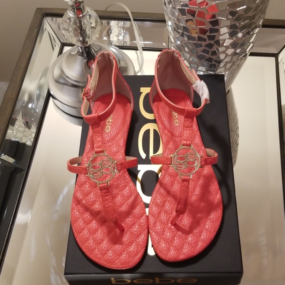 BEBE Shaylene Flat Logo Sandals NWT Size 8